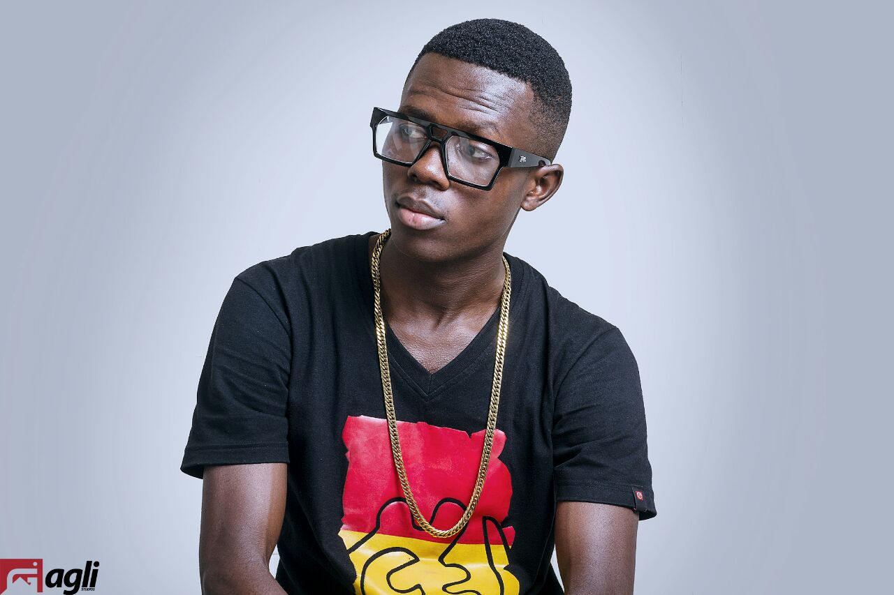 Video: Strongman Burner is a no-go-zone for Don Itchy – Kelly Mensa