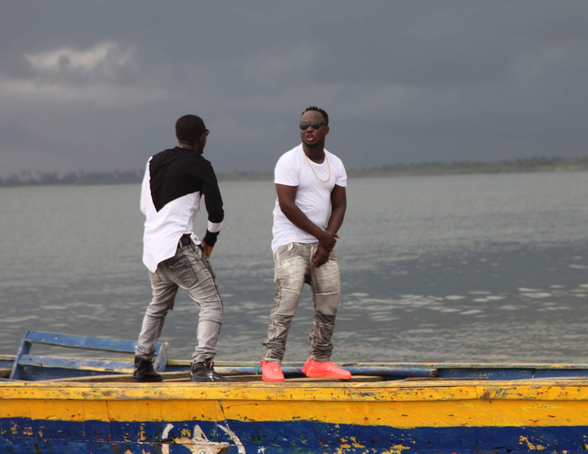 Behind-The-Scene:Mtn Hitmaker Torgbe working on a new video with Nero X.