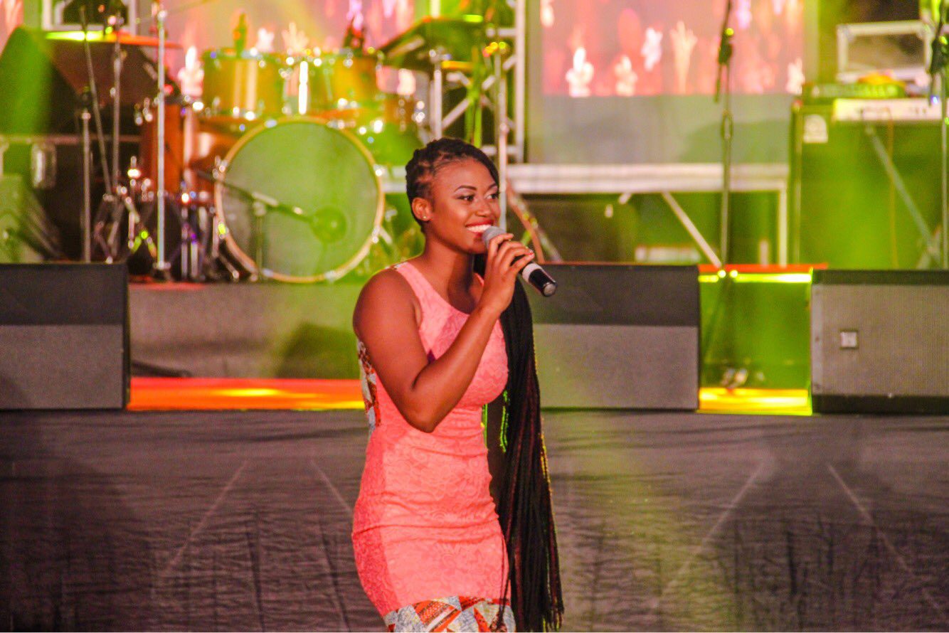 Ghanaian Singer eShun To Perform with Kanda Bongoman Amakye Dede and Daddy Lumba at Vodafone African Legends Night