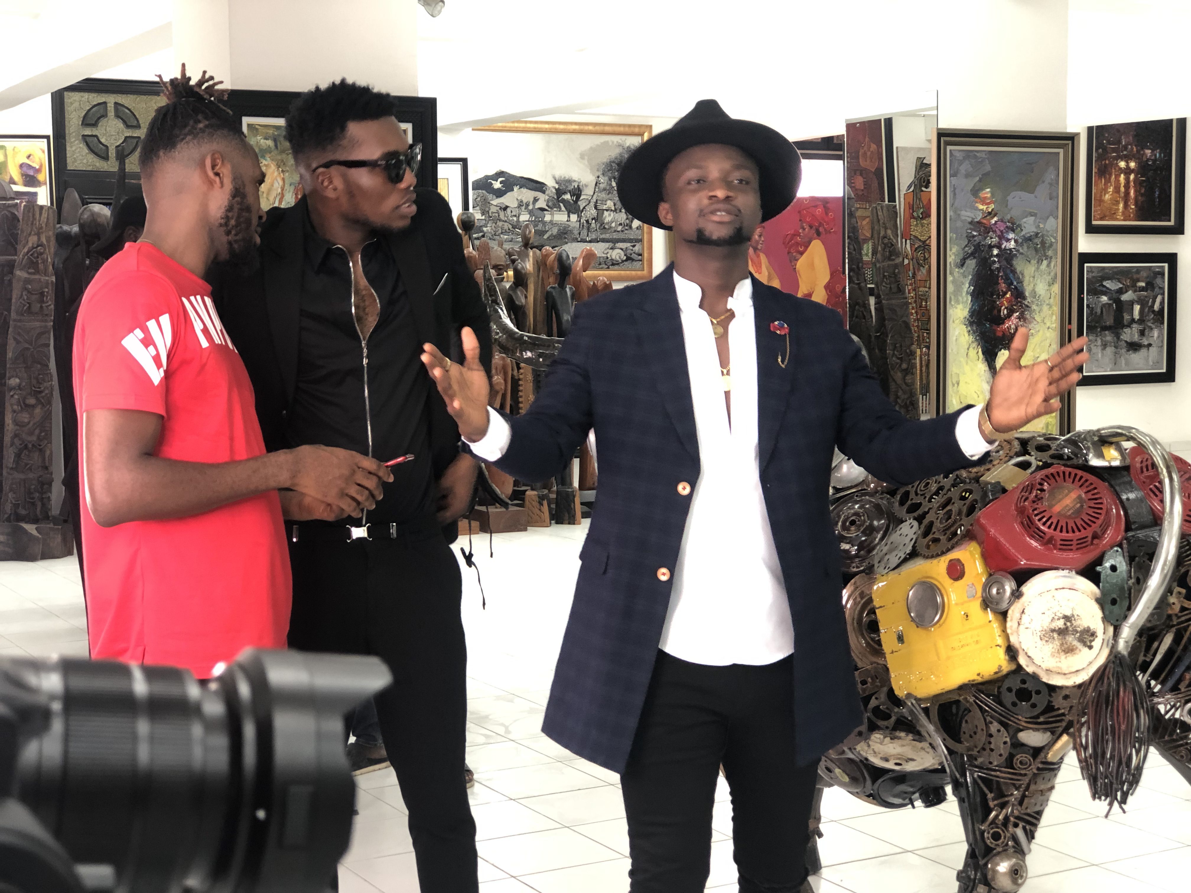 Keeny Ice Releases Video for ‘Ebe God’ Featuring Victor AD