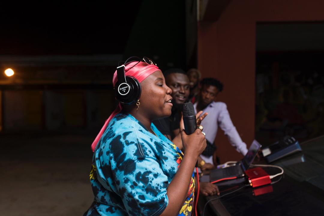Photos: Afropop star Teni Records with Ghanaian Producer Streetbeatz