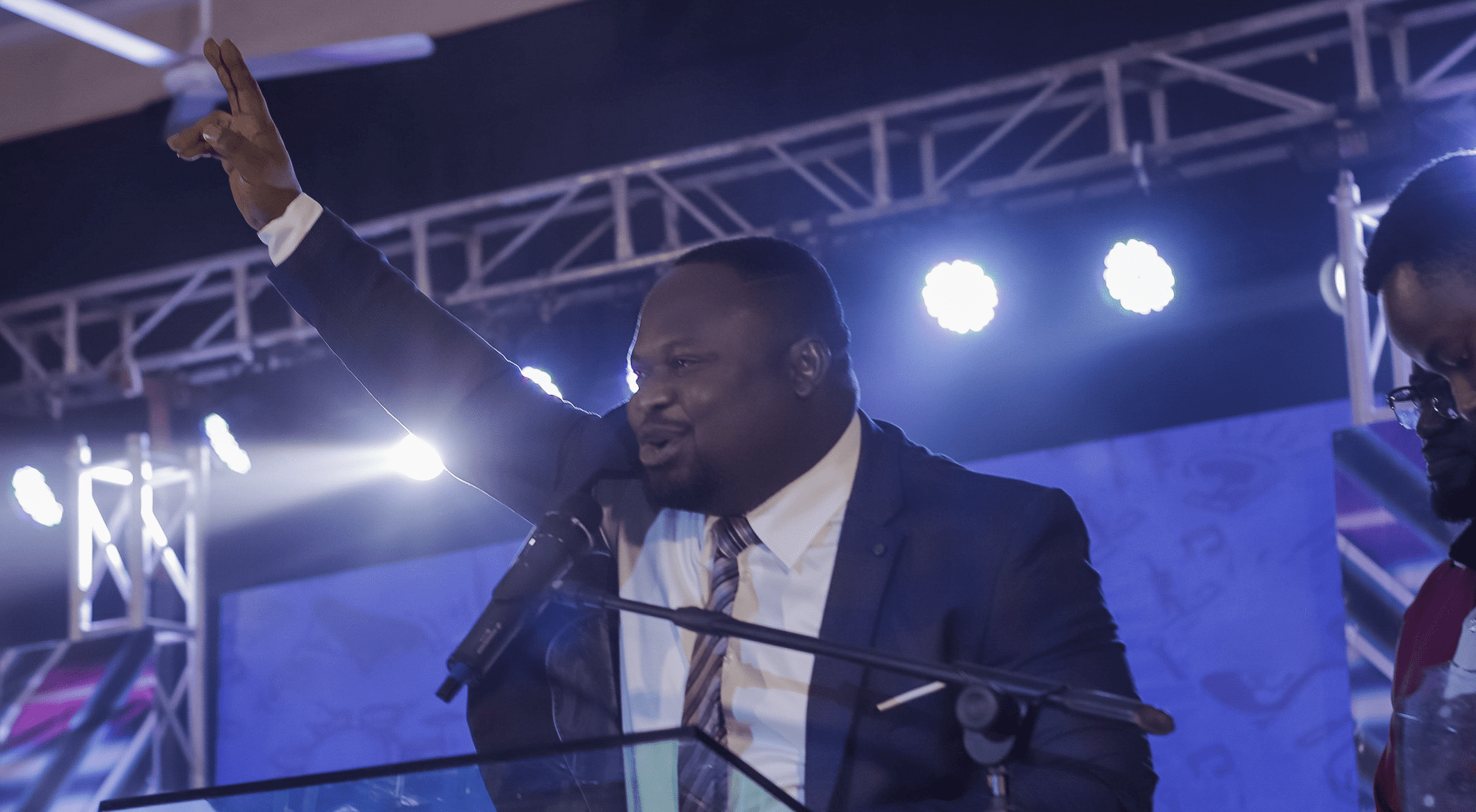 Don Cemon Picks Urban Song Of The Year Award At Ghana National Gospel Music Awards ’19.