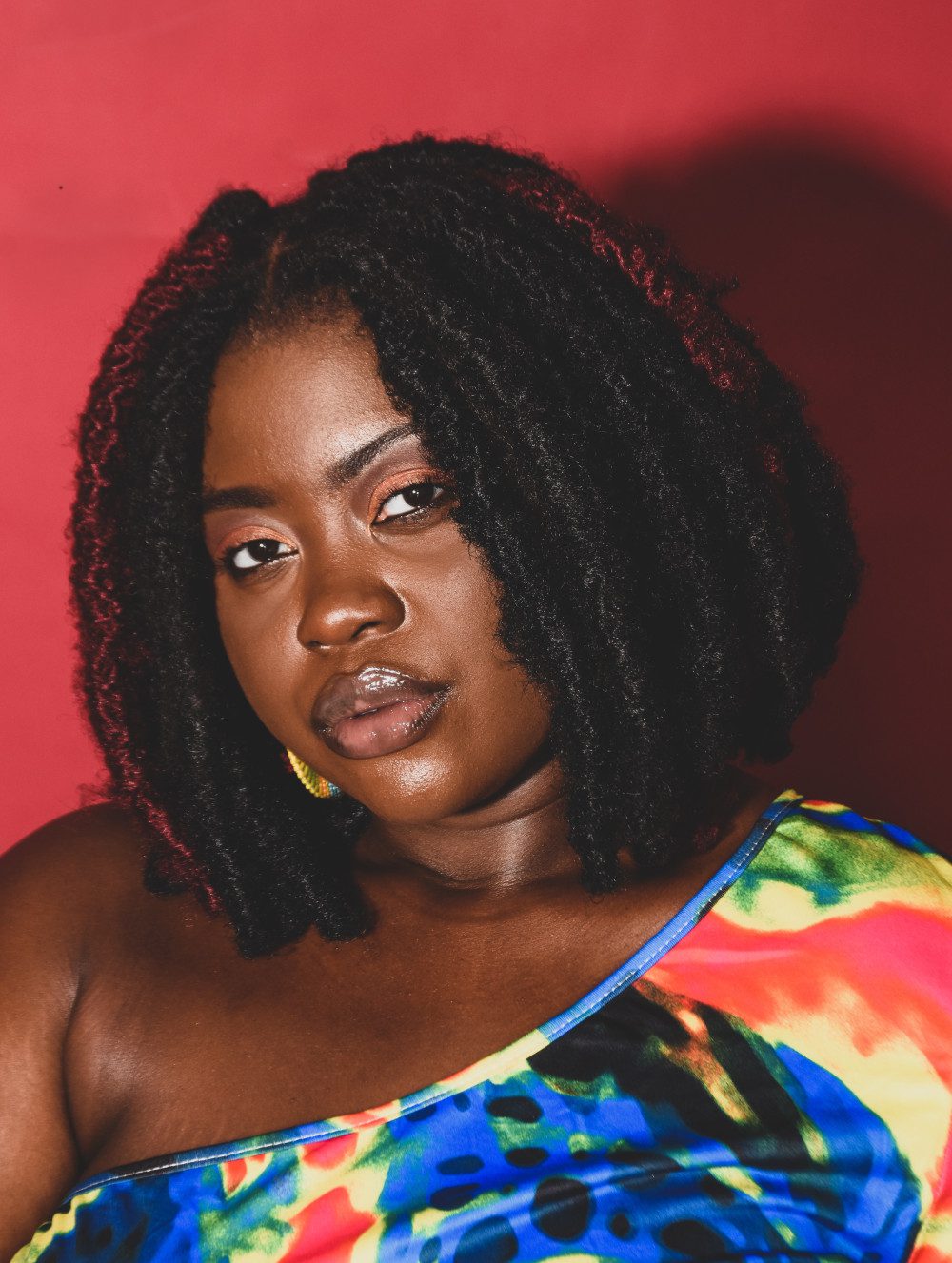 Essilfie Is At Peace With Her Emotions On Introspective Debut EP ‘’Tori’s Lounge’’.