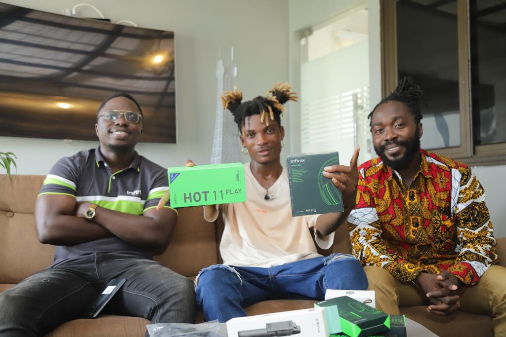 Infinix Ghana celebrates Chief One with gifts after winning “Next Rated Act” at 3 Music Awards 2022